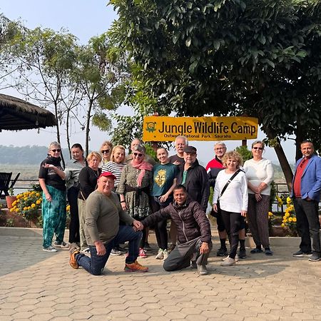 Jungle Wildlife Camp Sauraha Exterior foto