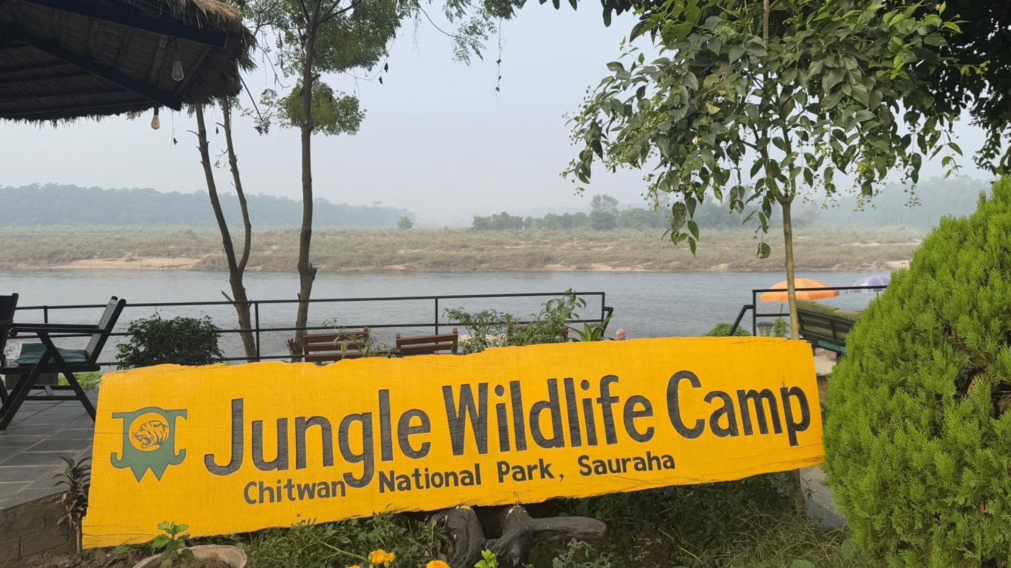 Jungle Wildlife Camp Sauraha Exterior foto