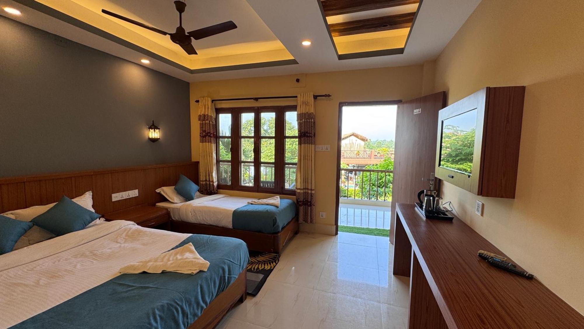 Jungle Wildlife Camp Sauraha Exterior foto