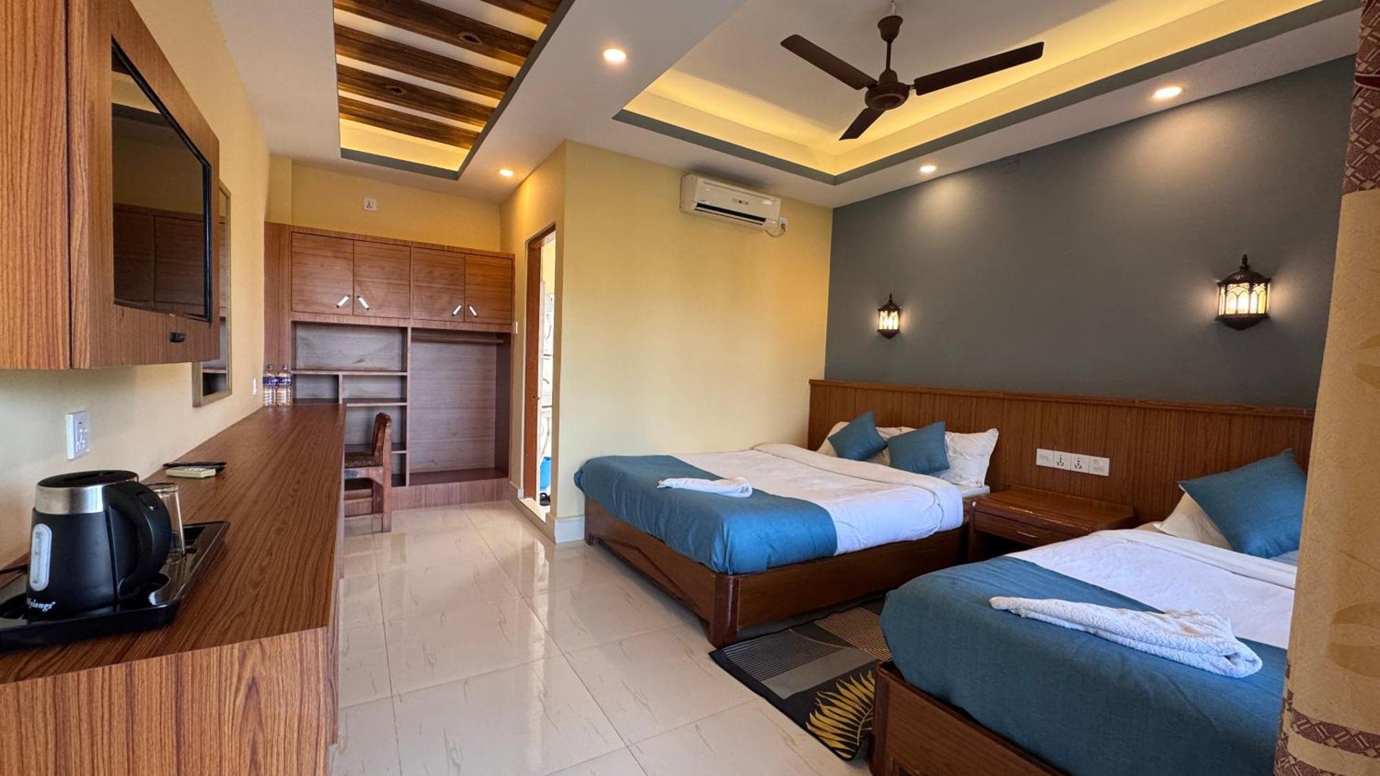 Jungle Wildlife Camp Sauraha Exterior foto