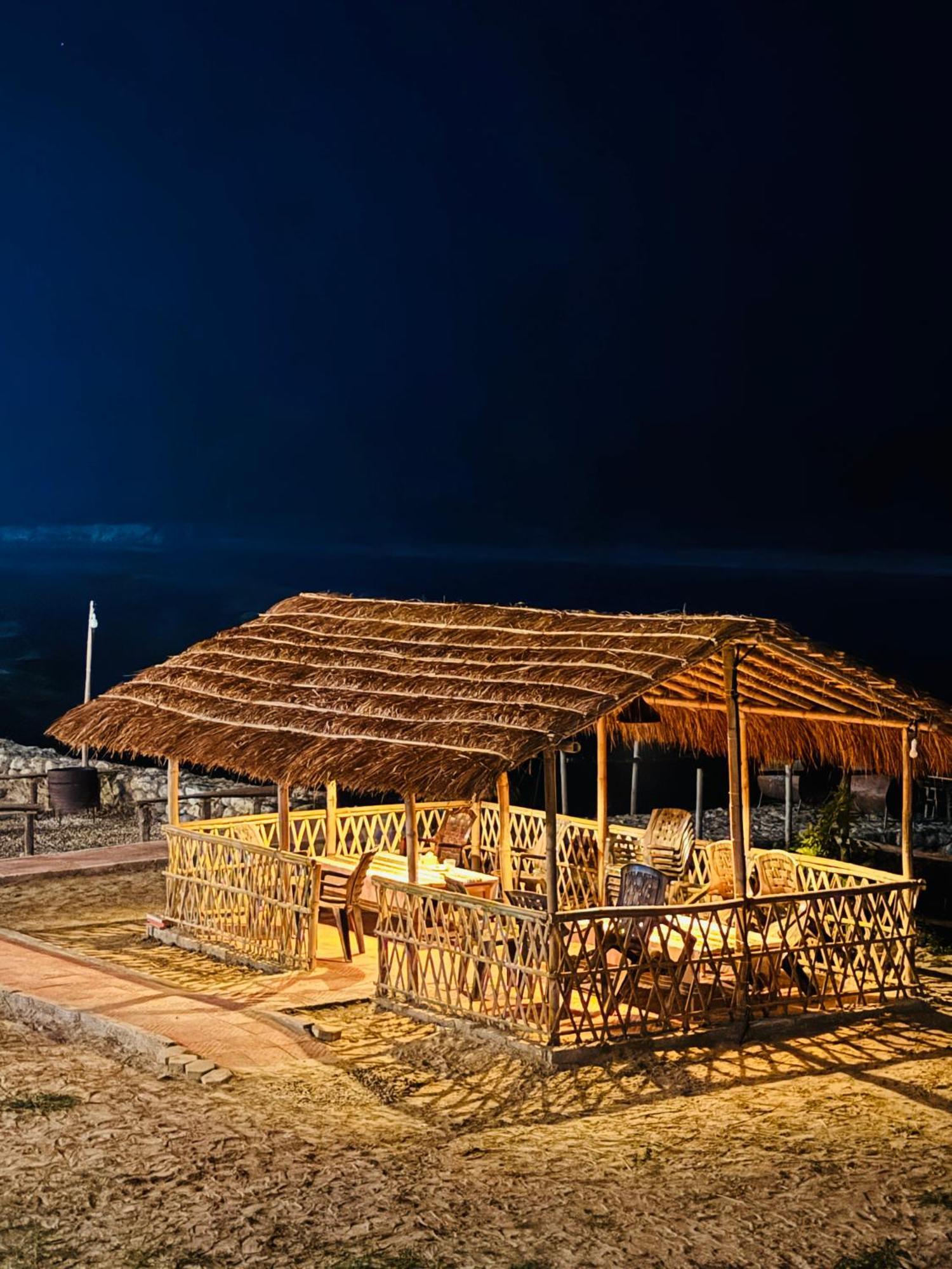 Jungle Wildlife Camp Sauraha Exterior foto